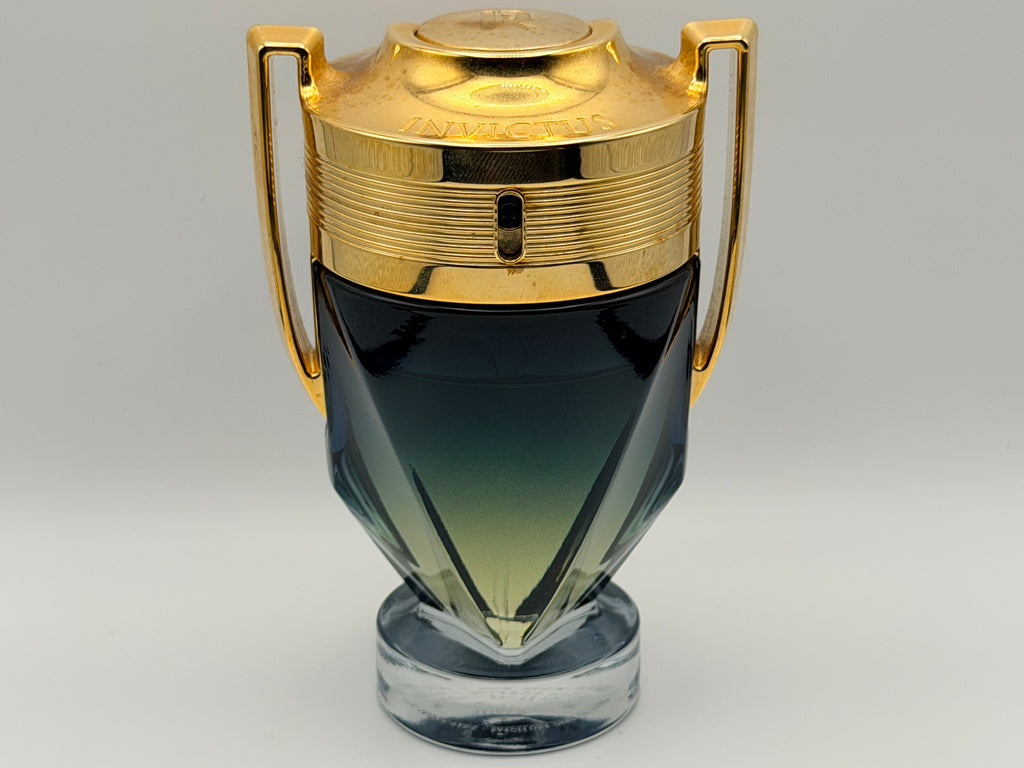 Paco Rabanne Invictus Parfum bottle